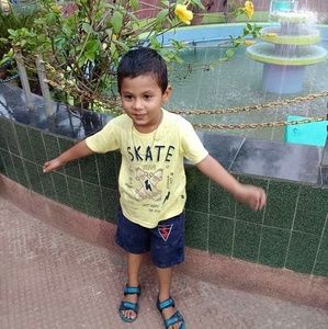 Meet your Posher, Mansura